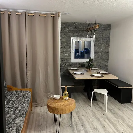 Le Petit Montagnard - Cosy A L'alpe D'huez アパート *